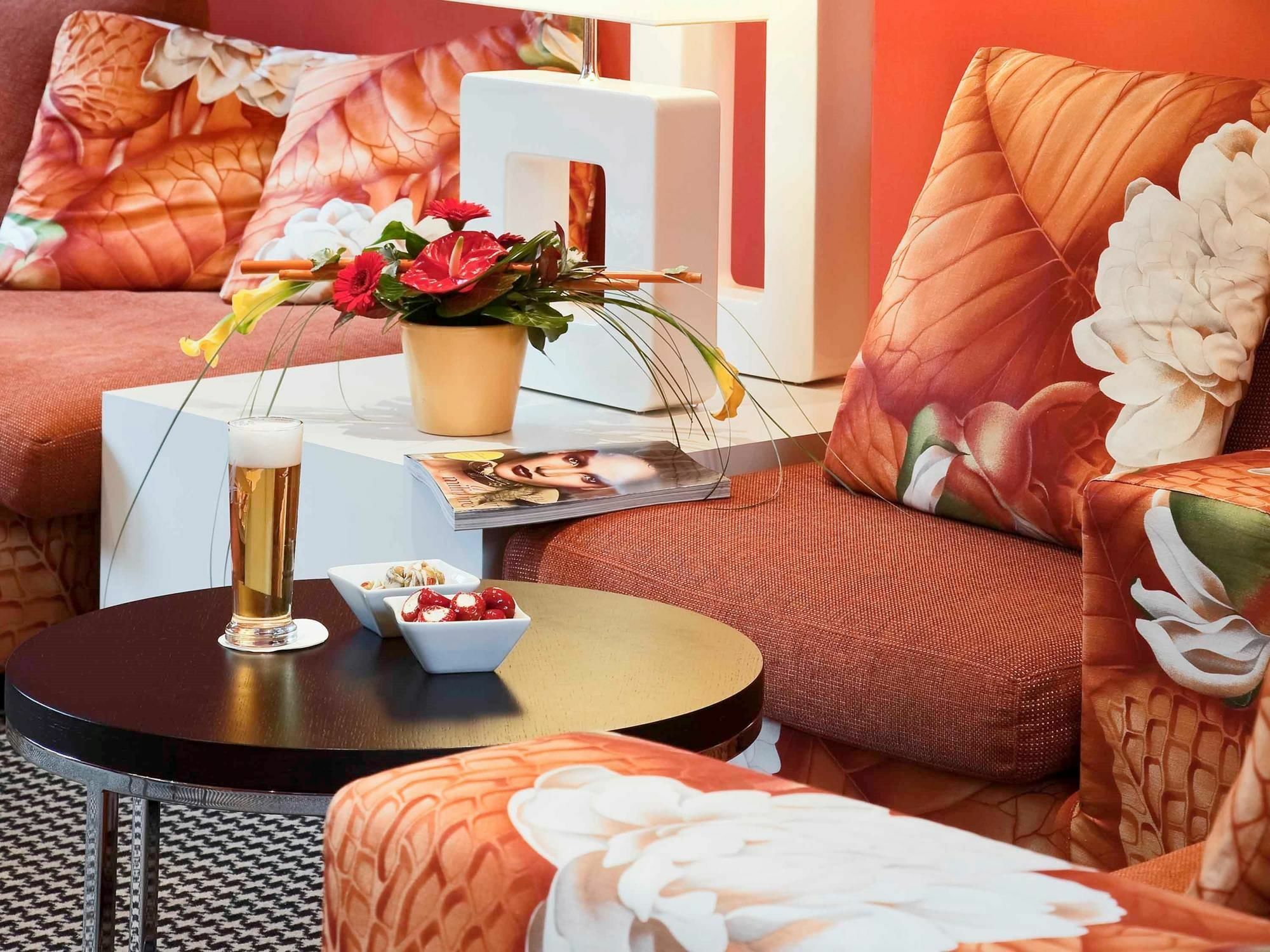 Mercure Pau Palais Des Sports Ngoại thất bức ảnh