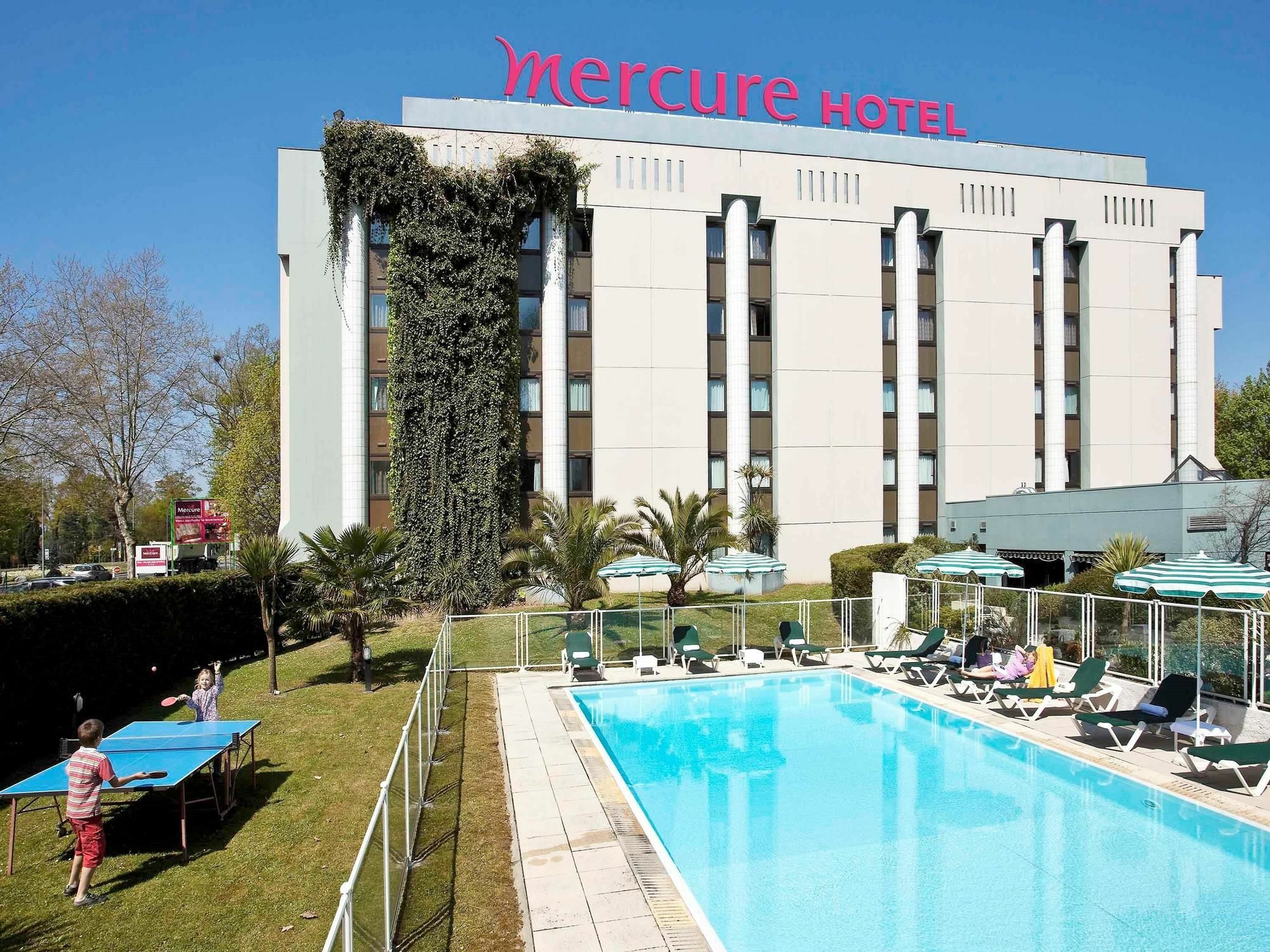 Mercure Pau Palais Des Sports Ngoại thất bức ảnh