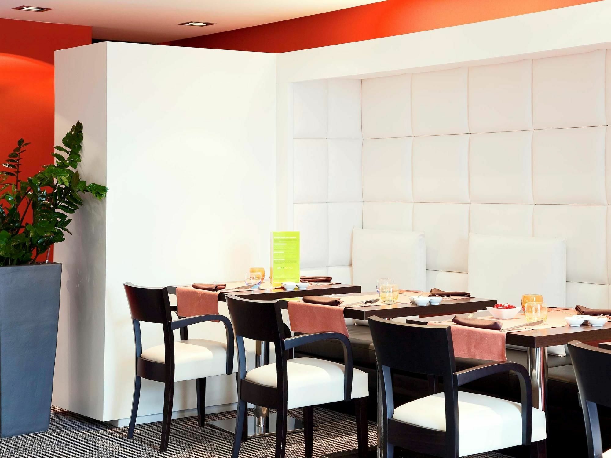 Mercure Pau Palais Des Sports Ngoại thất bức ảnh
